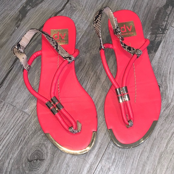 Dolce Vita Flat Sandals - Picture 2 of 7